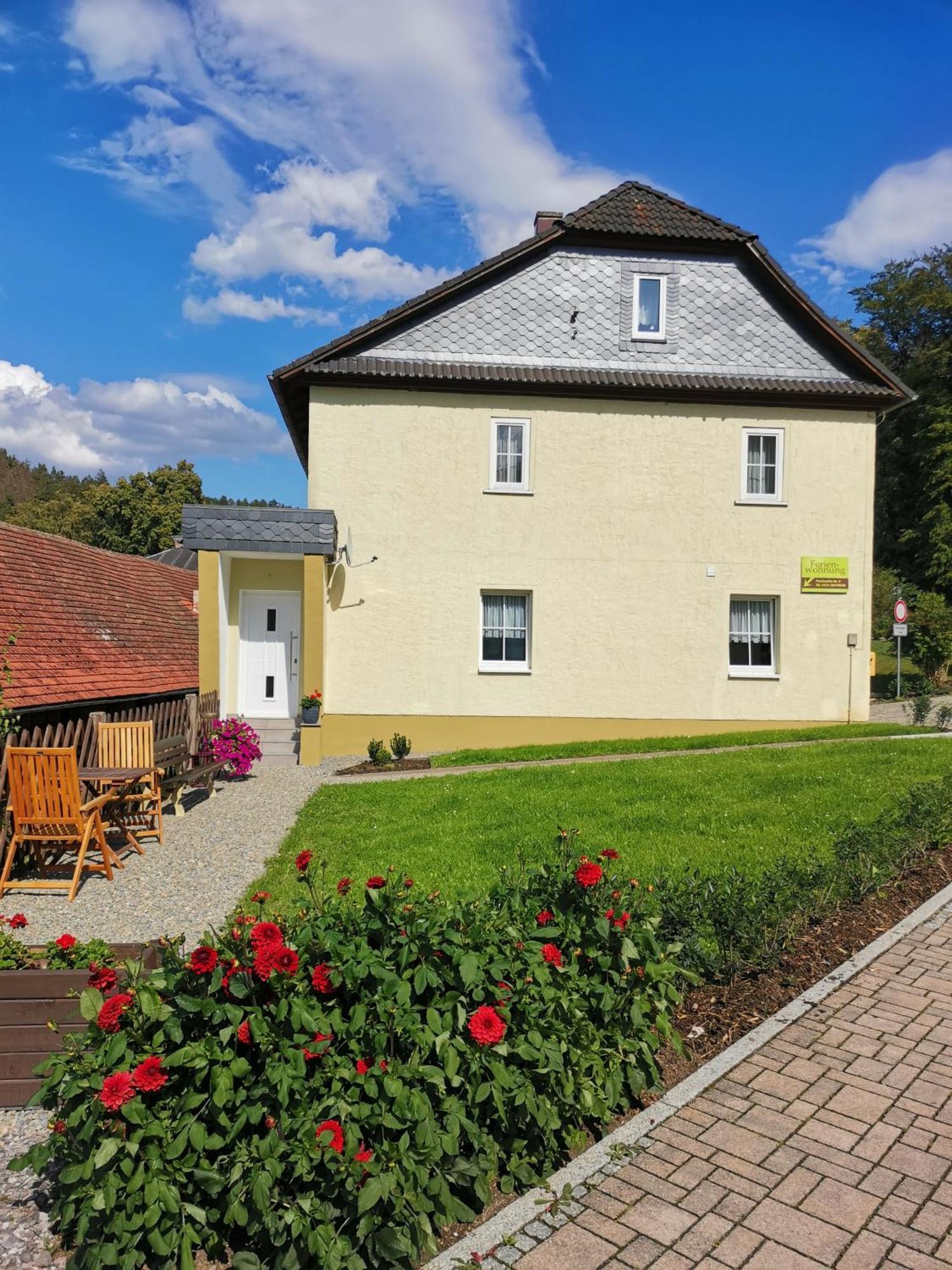 Ferienwohnung Paulinzella 9 Inklusive Parkplatz Und Wlan Экстерьер фото